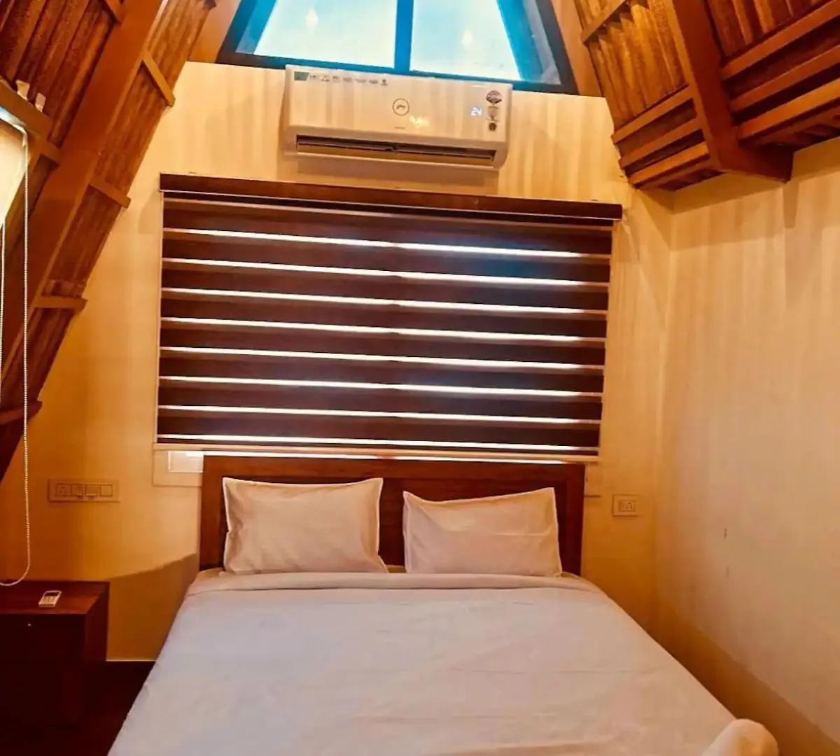 Charming View 'A' Frame 2Bhk Villa- Wayanad ビサーリー アパート